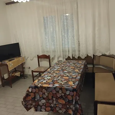 Apartmán Curic Povljana
