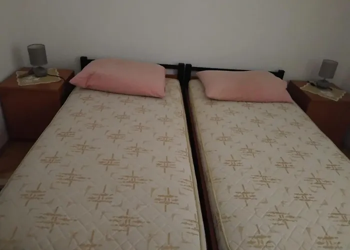 Apartamento Curic Povljana