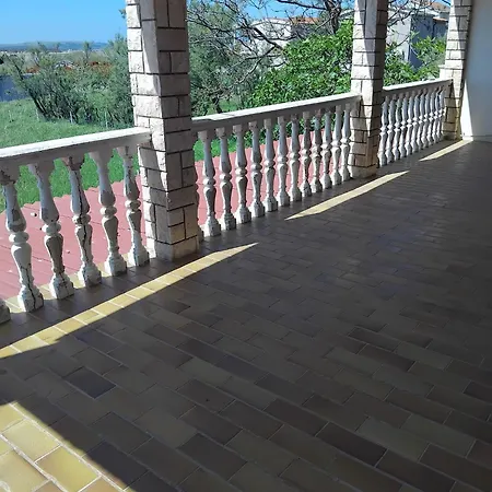 דירה Curic *
